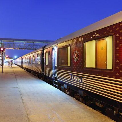 https://www.indianluxurytrains.com/wp-content/uploads/2011/11/Maharajas-Express-Train-1.jpg https://www.indianluxurytrains.com/wp-content/uploads/2011/11/Maharajas-Express-Train-1.jpg